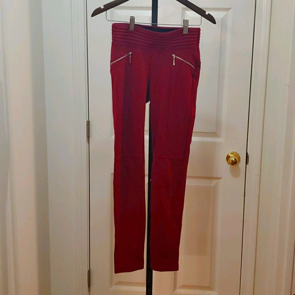Pull on knit pant